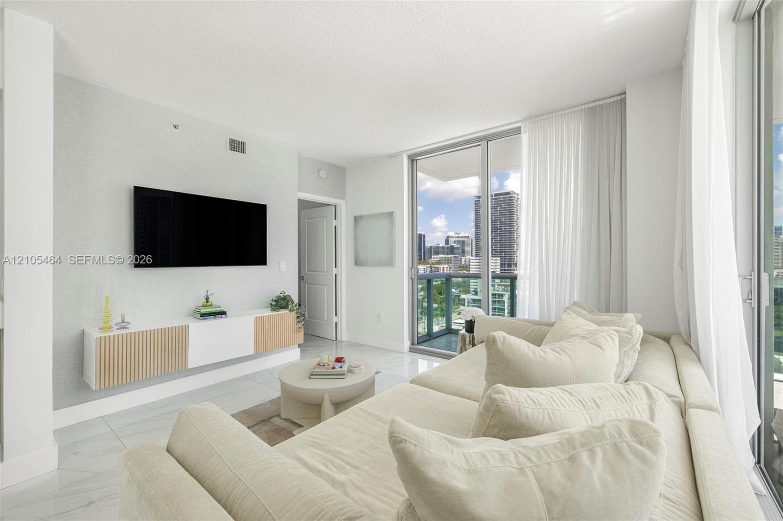 Gallery Art Condos · #1509 in Miami - Photo 15