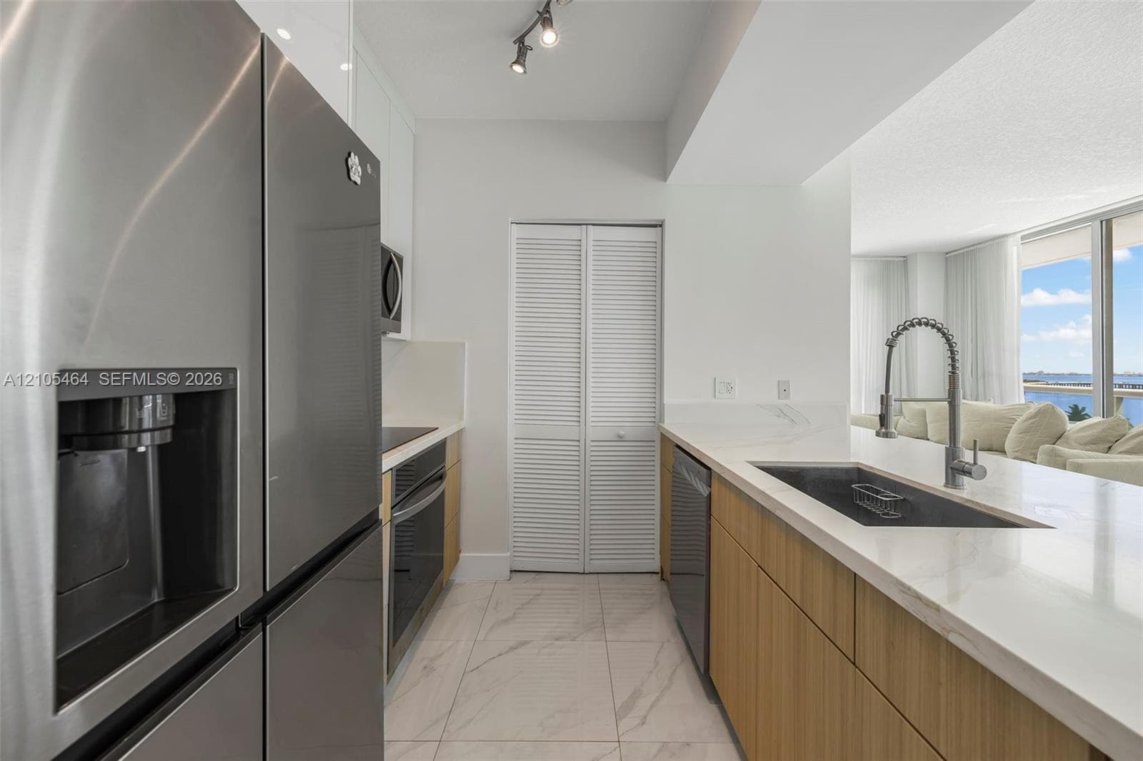 Gallery Art Condos · #1509 in Miami - Photo 11