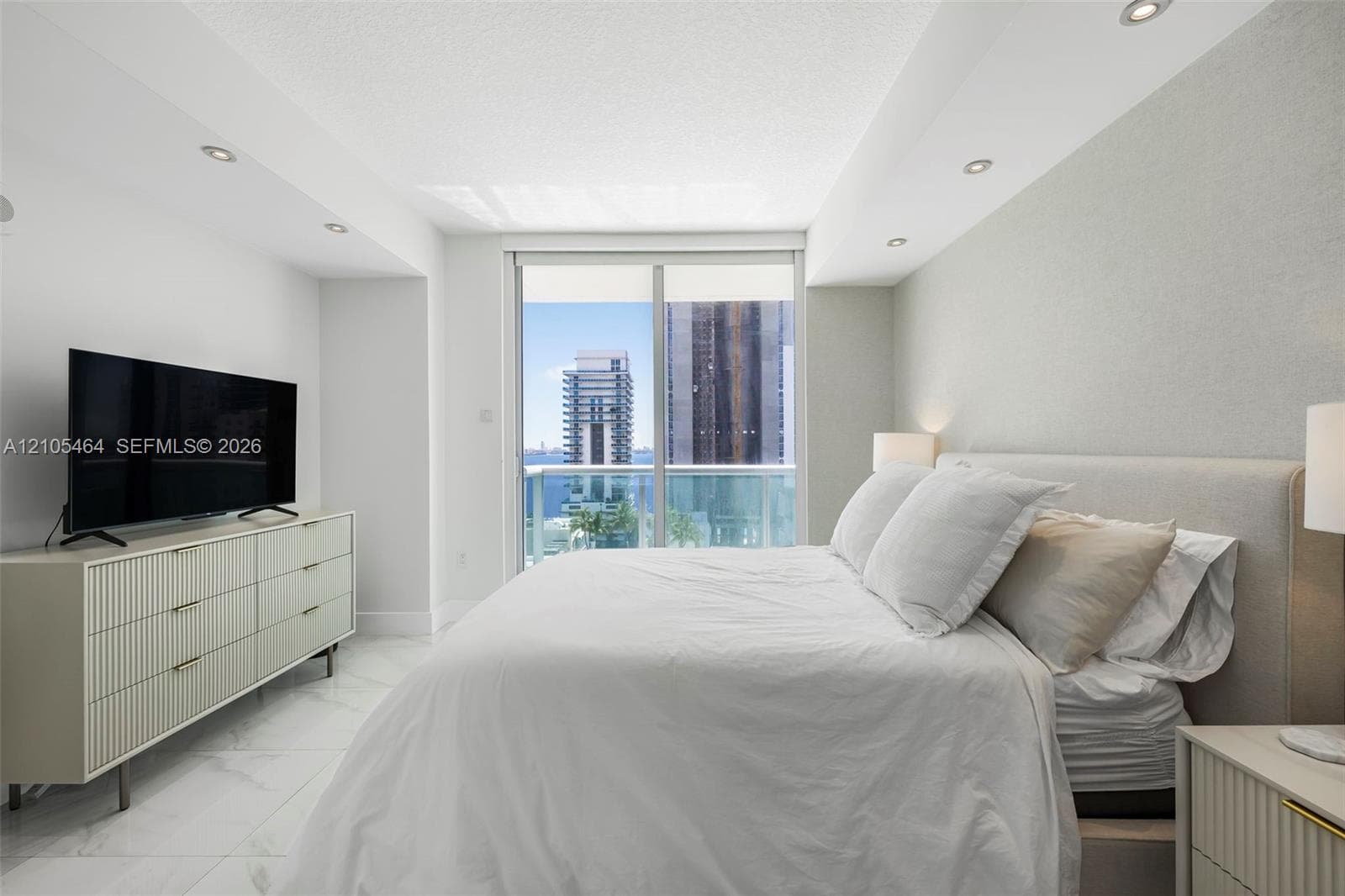 Gallery Art Condos · #1509 in Miami - Photo 19