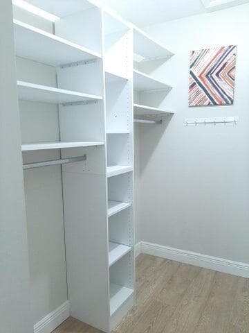 closet main