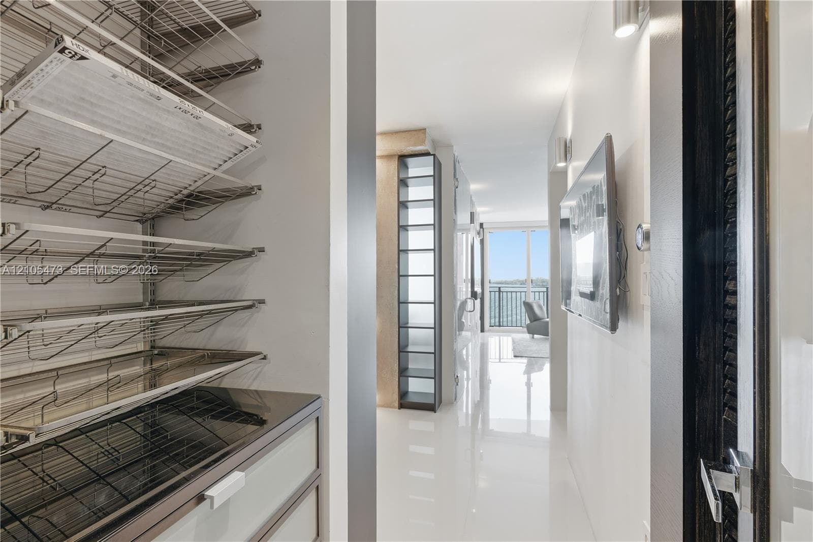 PALM BAY CONDOMINIUM · #6F in Miami - Photo 19