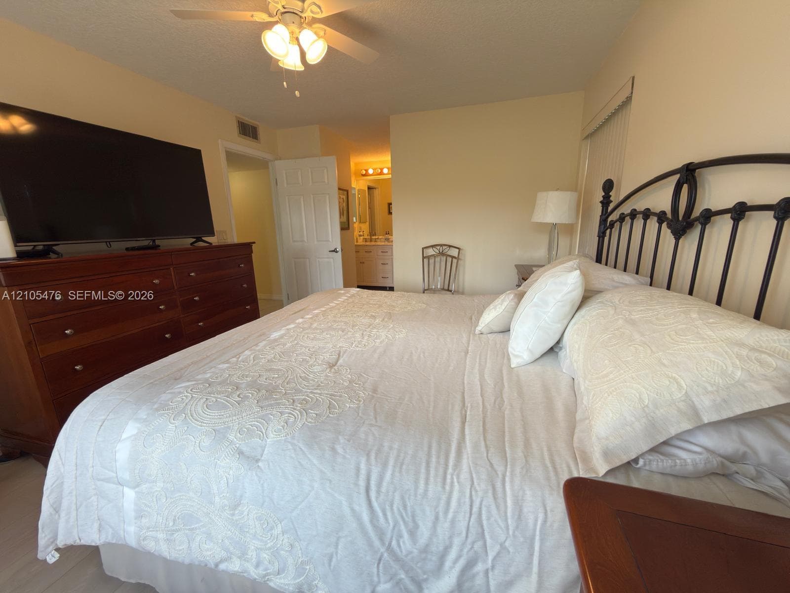 DUNBAR WOODS CONDO I II A · #104 in Palm Beach Gardens - Photo 22