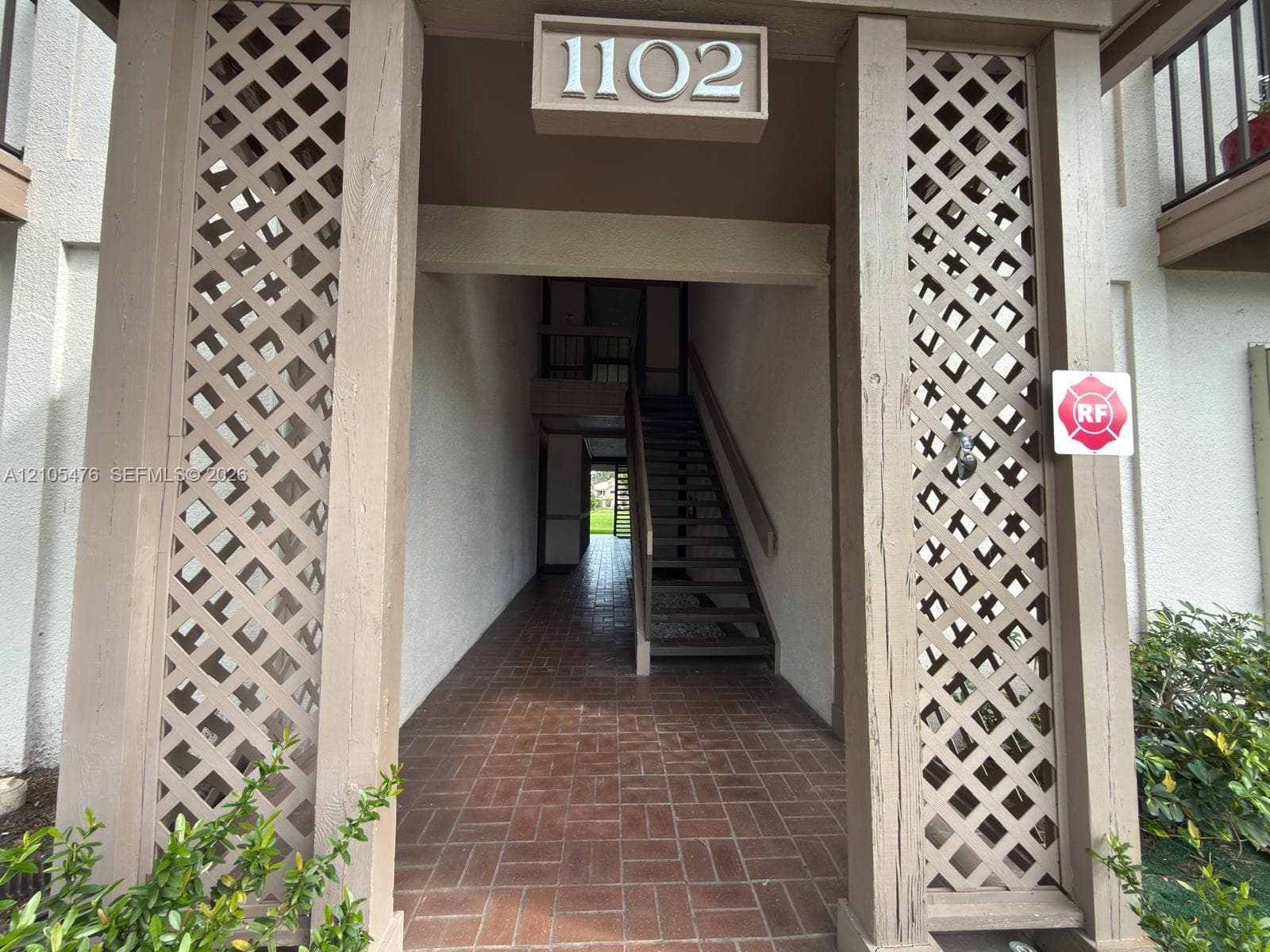 DUNBAR WOODS CONDO I II A · #104 in Palm Beach Gardens - Photo 3