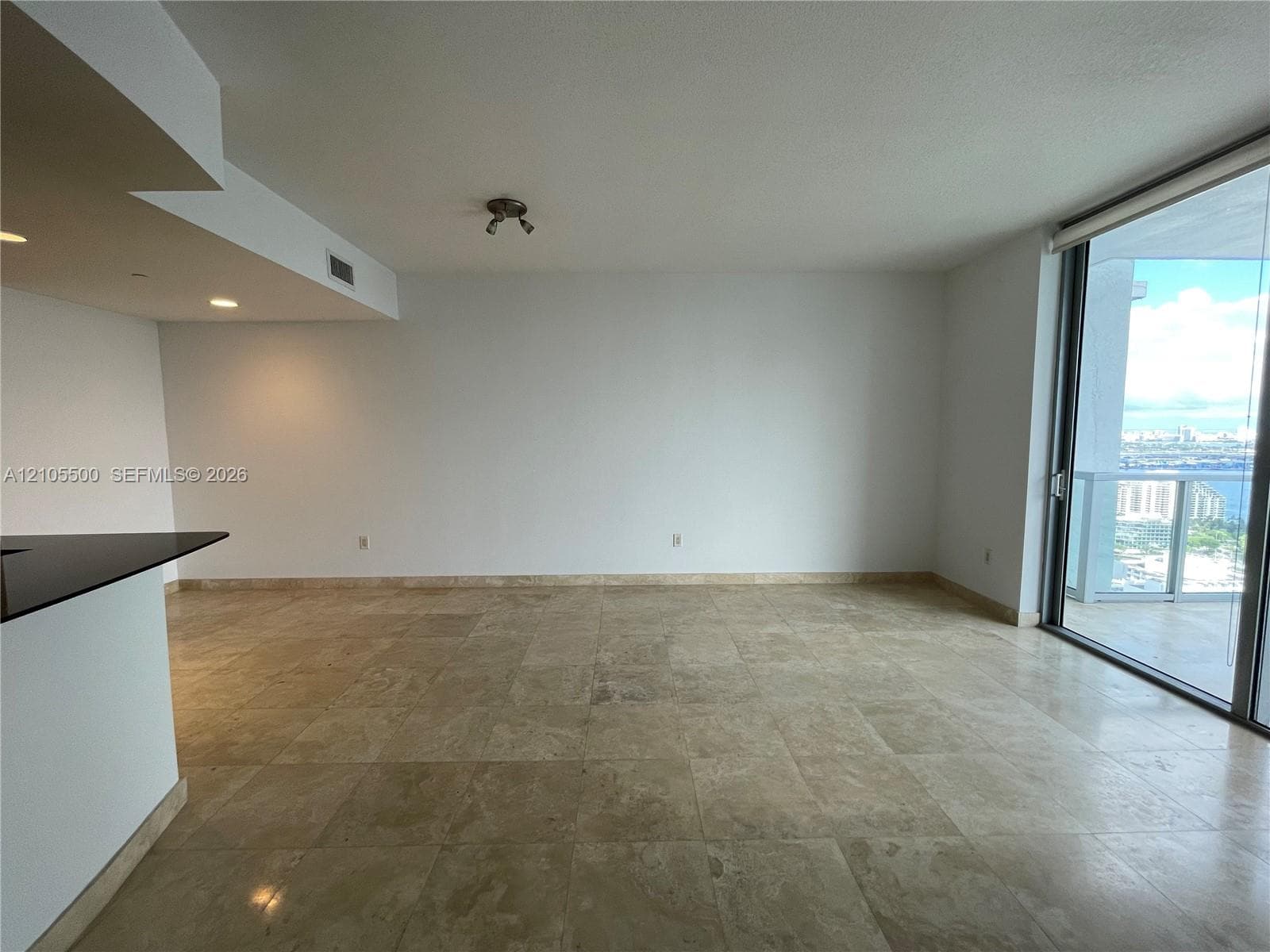 1060 Brickell · #3905 in Miami - Photo 6