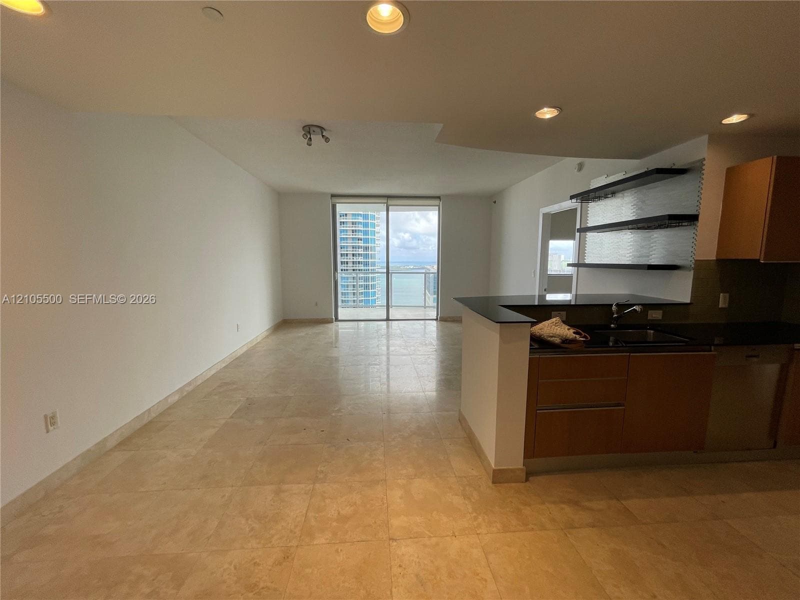1060 Brickell · #3905 in Miami - Photo 1