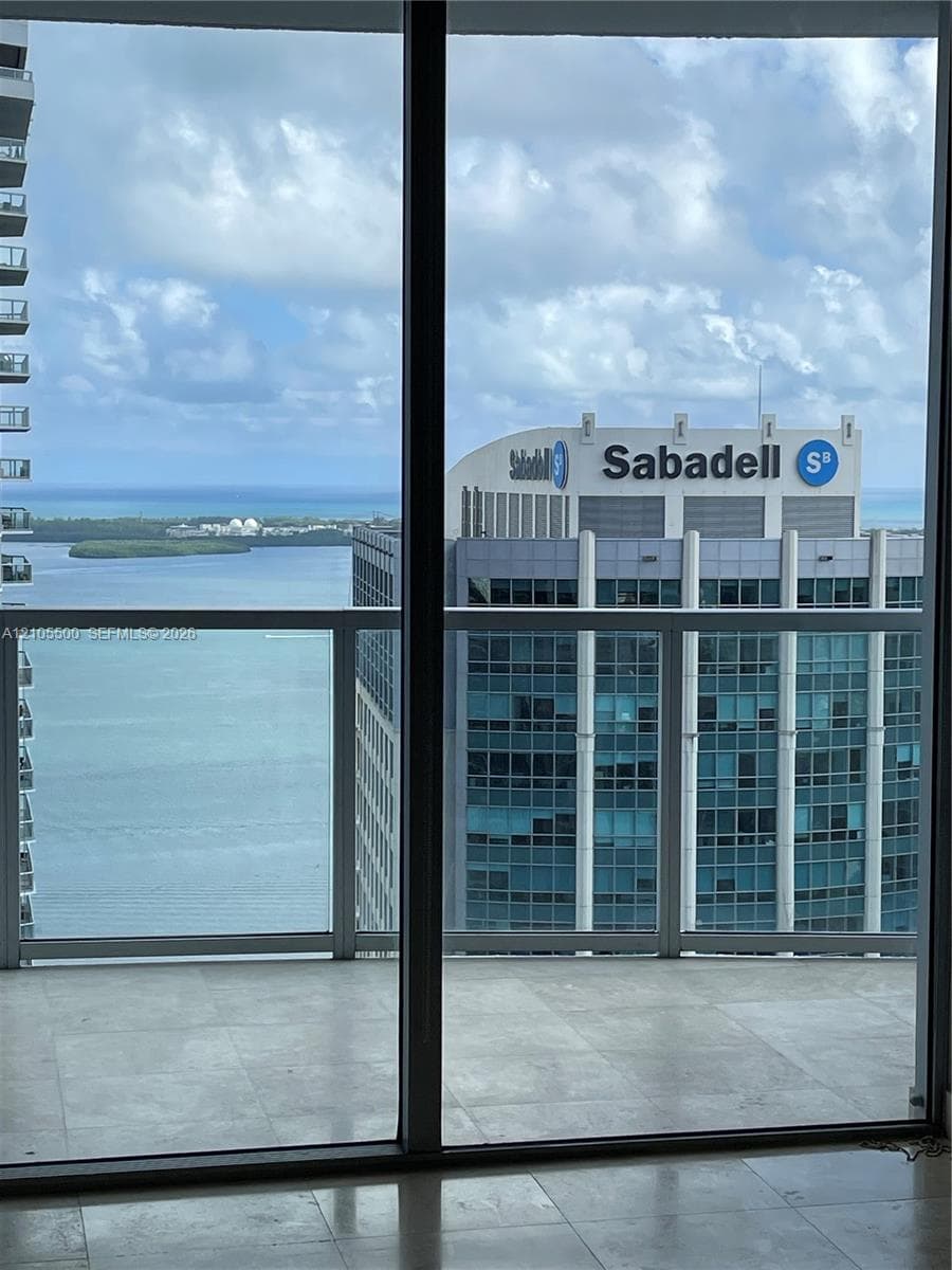 1060 Brickell · #3905 in Miami - Photo 5