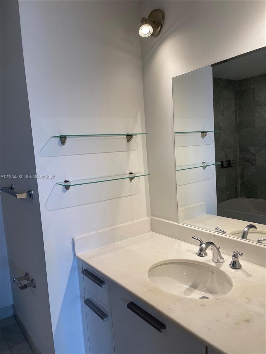 1060 Brickell · #3905 in Miami - Photo 30