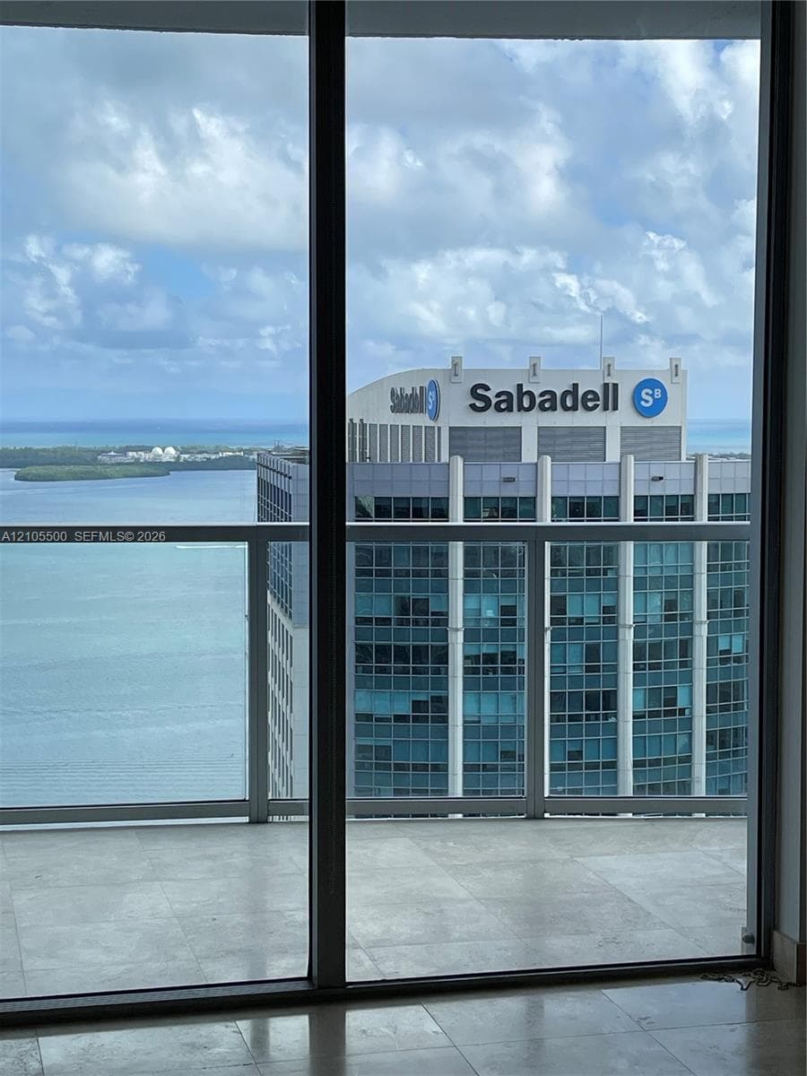 1060 Brickell · #3905 in Miami - Photo 4