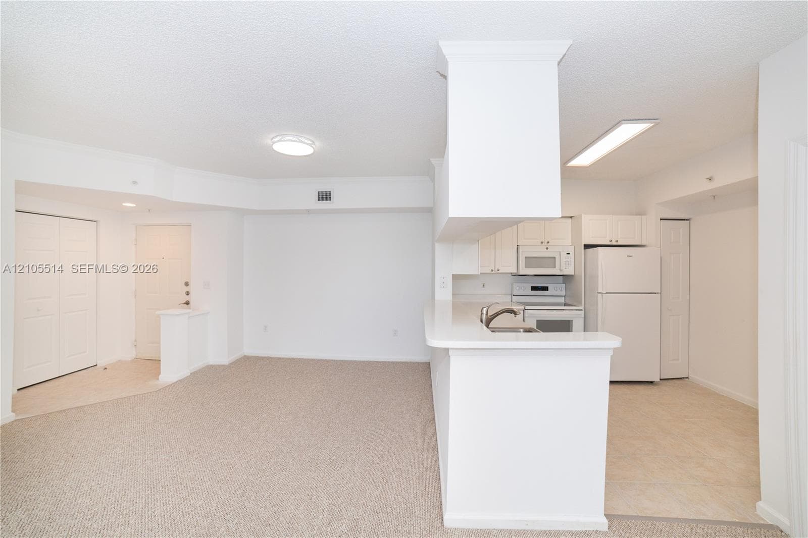 Porto Bellagio · #1407 in Sunny Isles Beach - Photo 23