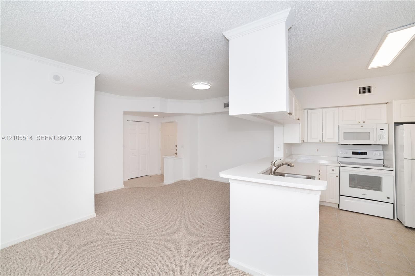 Porto Bellagio · #1407 in Sunny Isles Beach - Photo 26