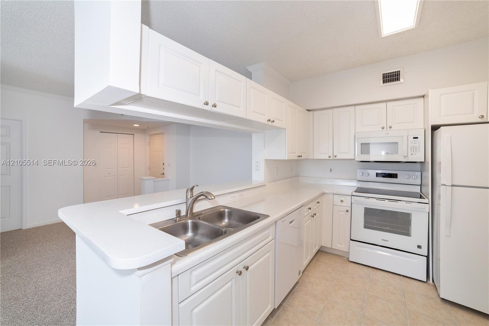 Porto Bellagio · #1407 in Sunny Isles Beach - Photo 21