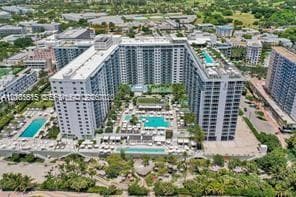 1 Hotel & Homes · #1213 in Miami Beach - Photo 81