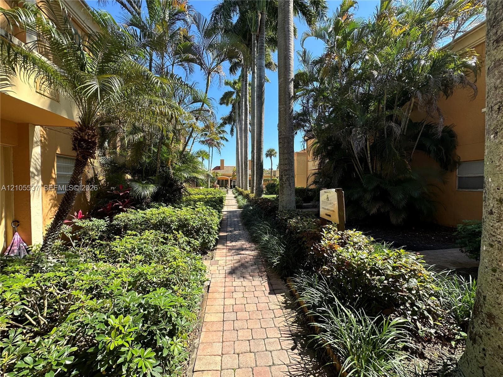 VENETIAN GARDENS AT COUNT · #A-101 in Hialeah - Photo 2