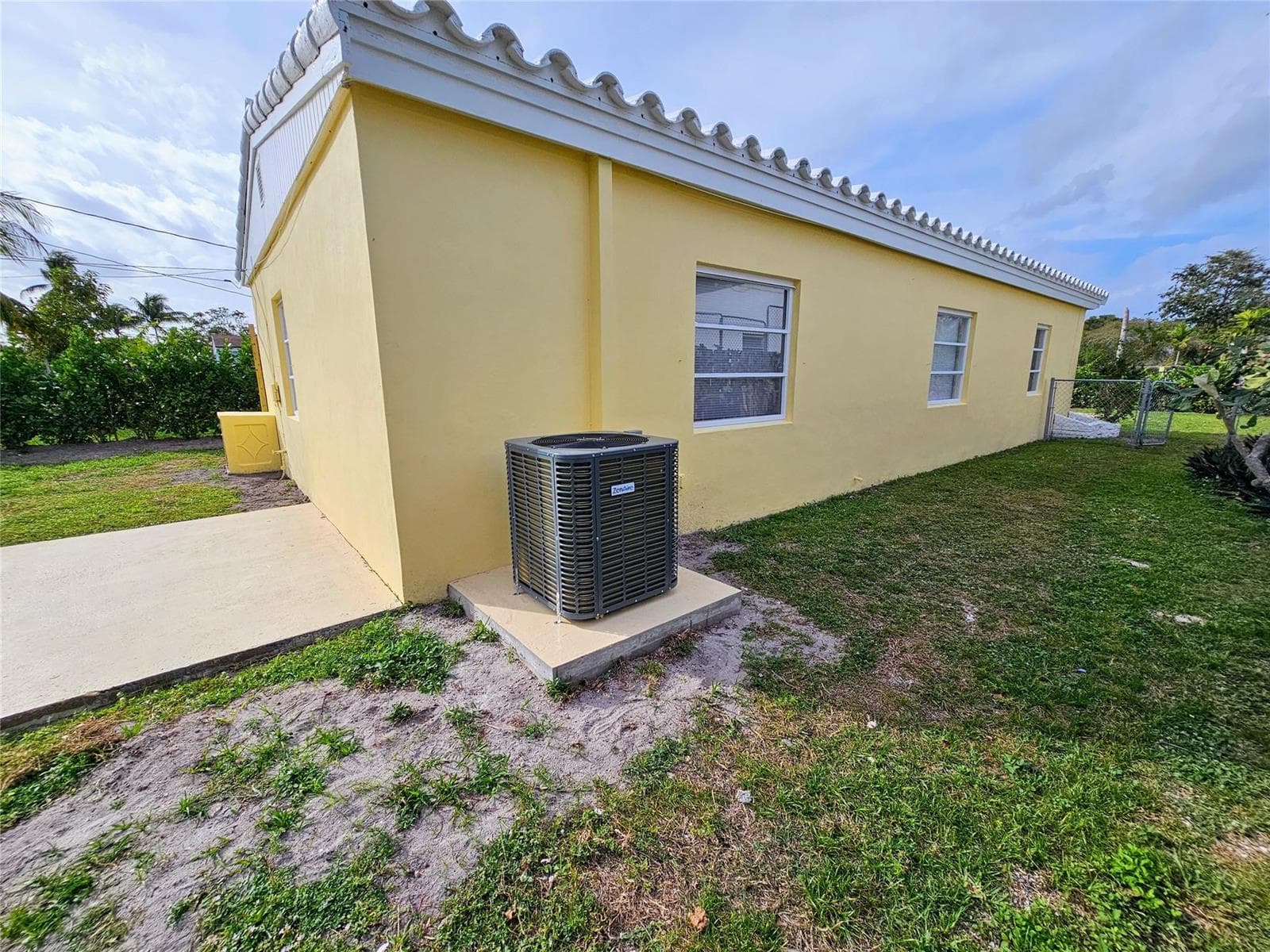 Photo 35