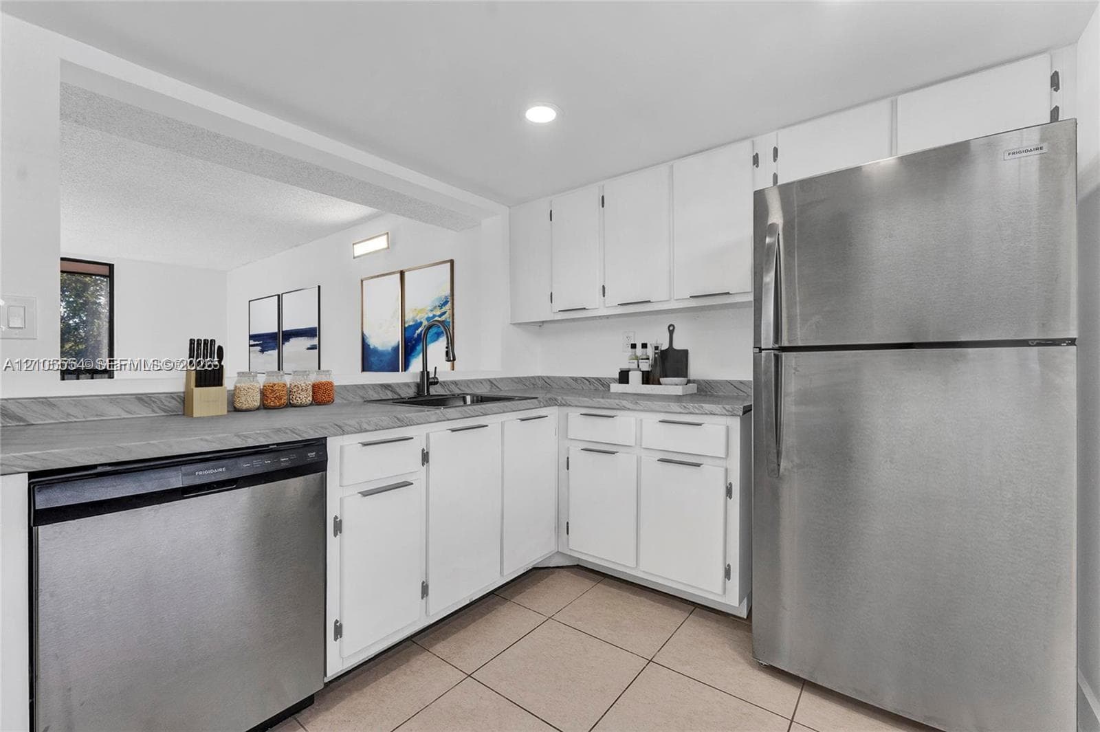 HORIZONS WEST CONDO #7 · #410 in Miami - Photo 6