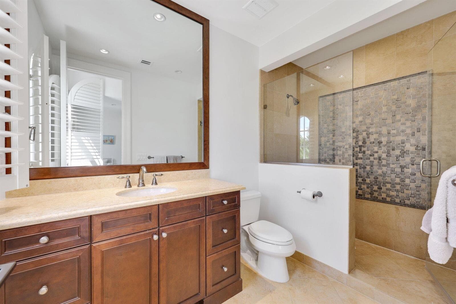 Bathroom 4