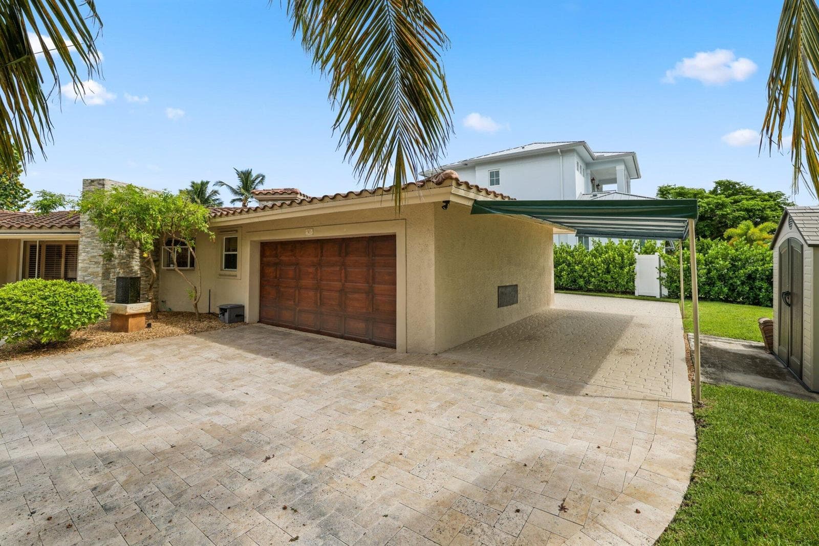 910 Banyan Drive - 26.jpg-SMALL