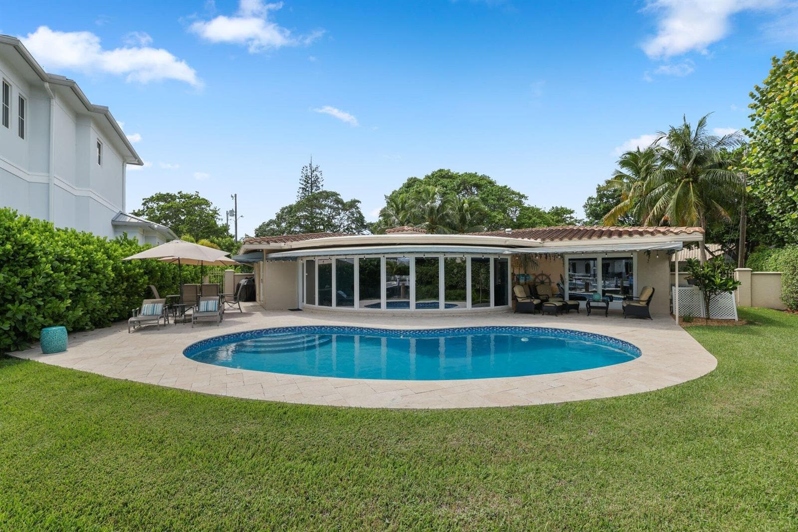 910 Banyan Drive - 41.jpg-SMALL