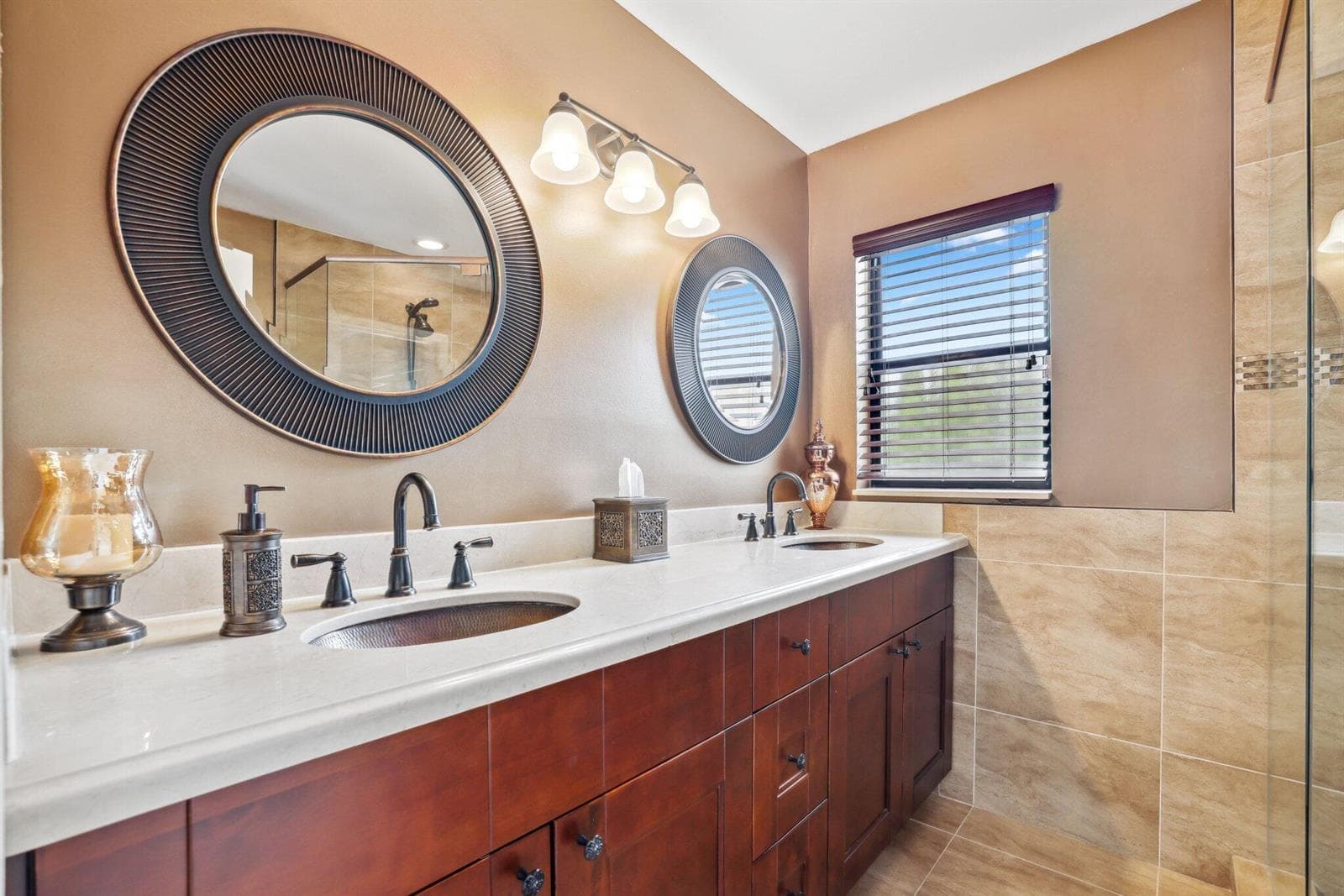 910 Banyan Drive - 65.jpg-SMALL
