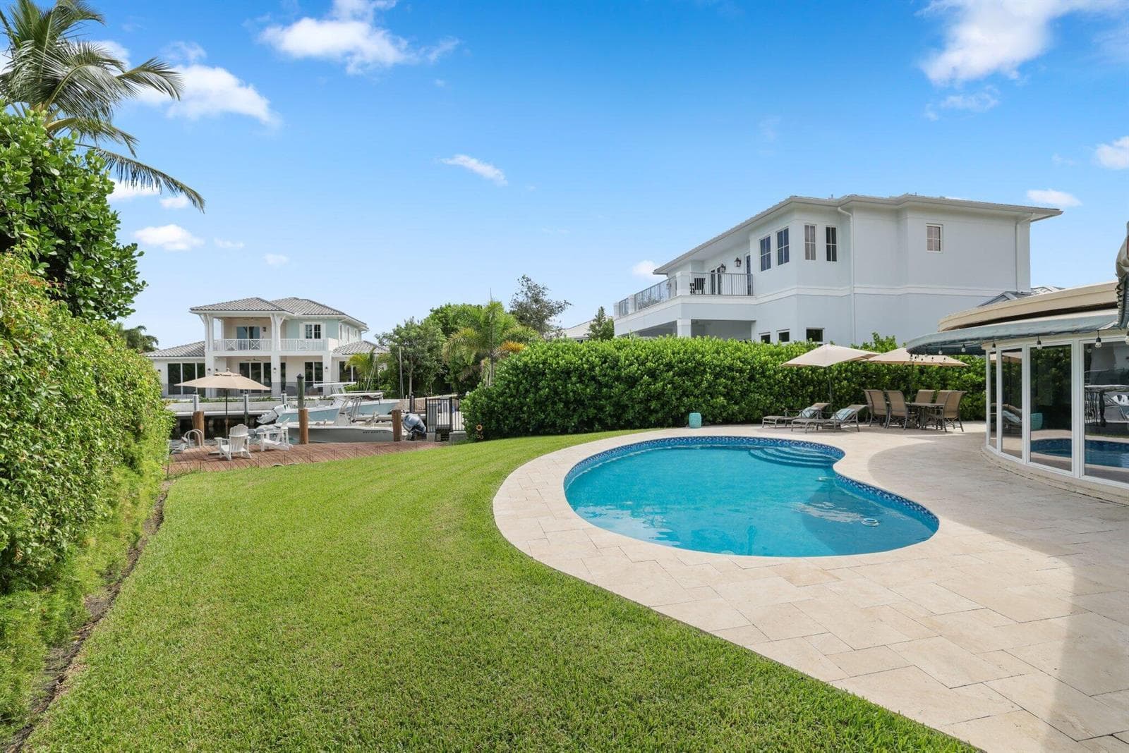910 Banyan Drive - 43.jpg-SMALL