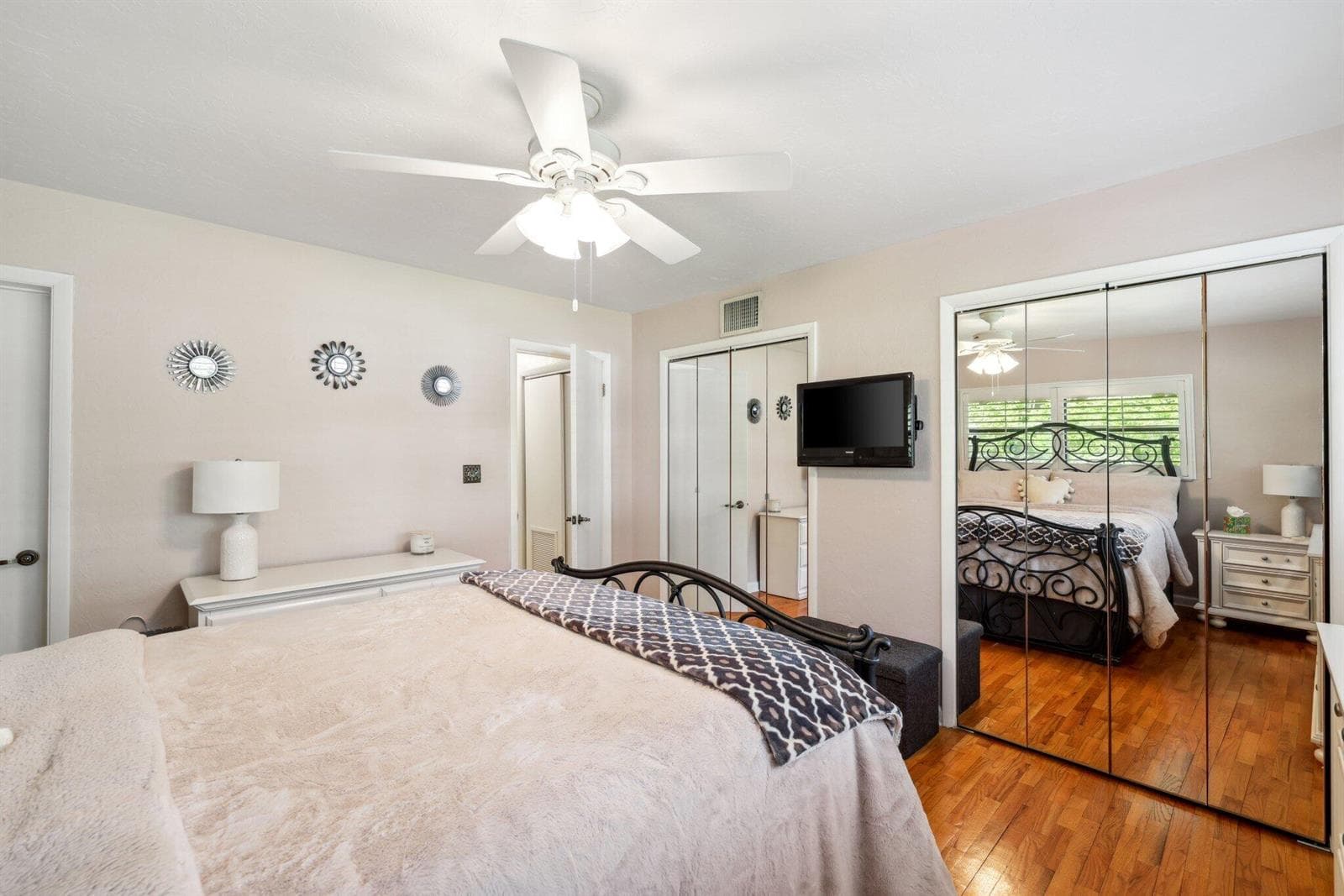 910 Banyan Drive - 70.jpg-SMALL