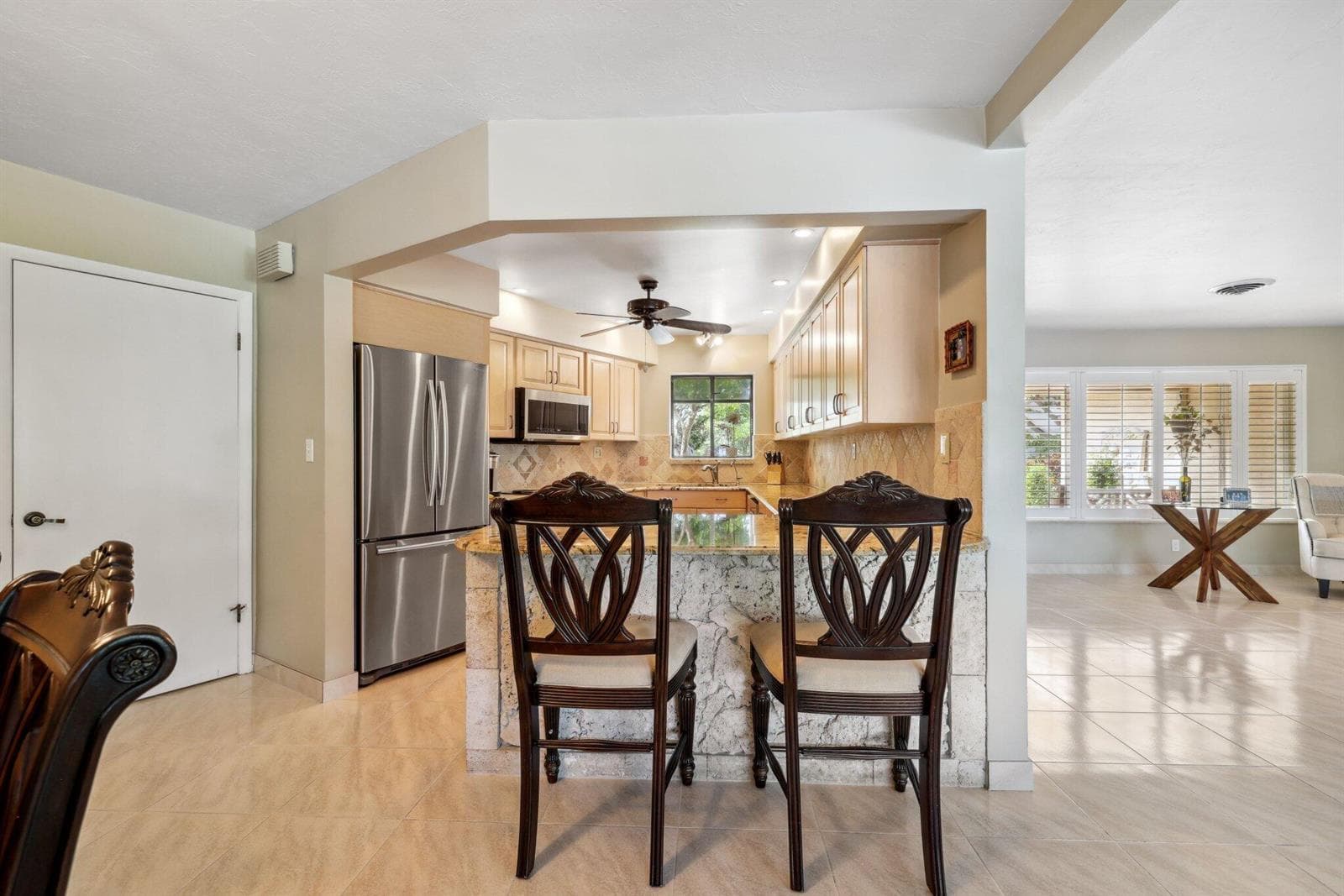 910 Banyan Drive - 58.jpg-SMALL