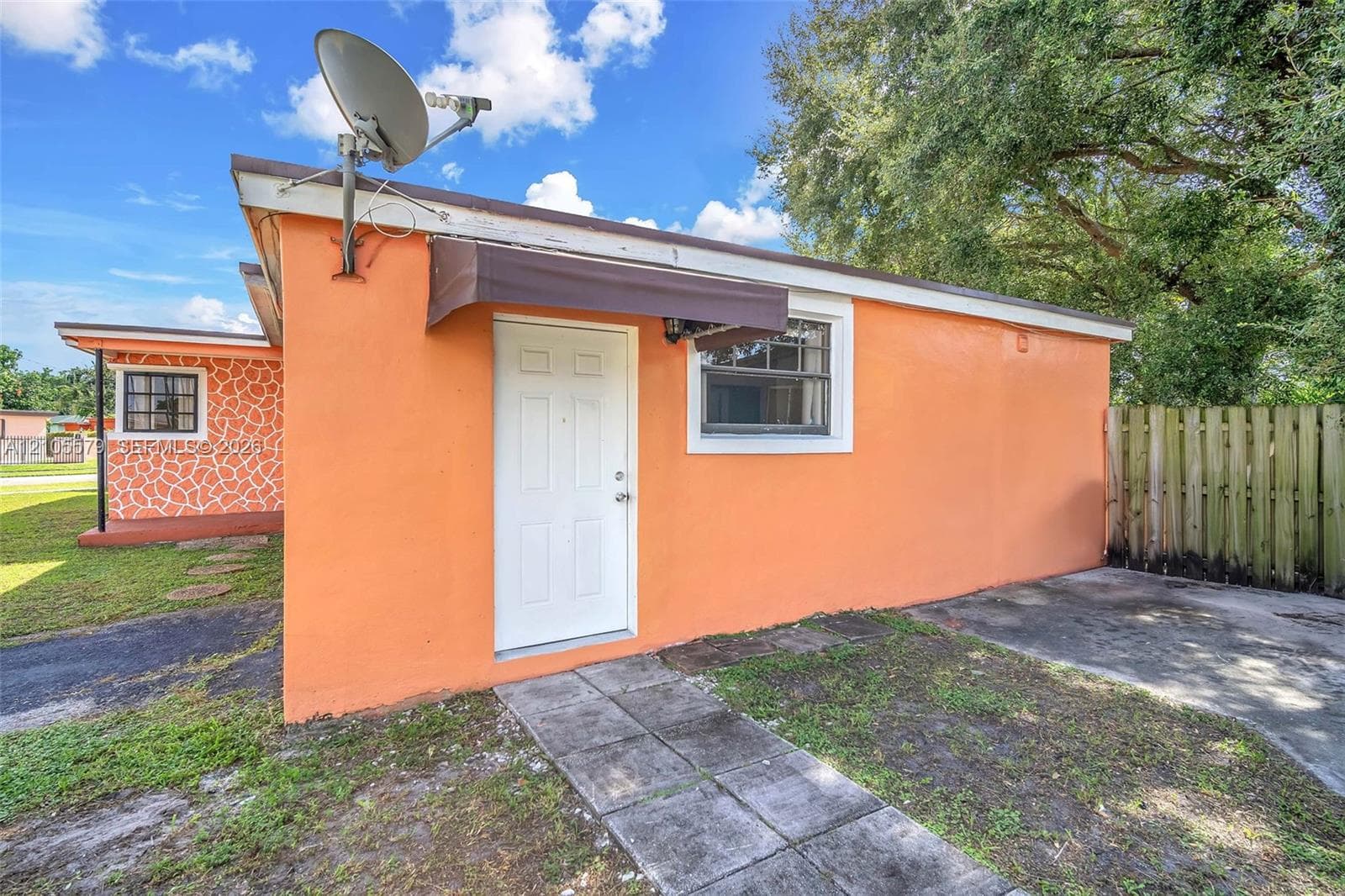 1750 NW 185th St photo 5