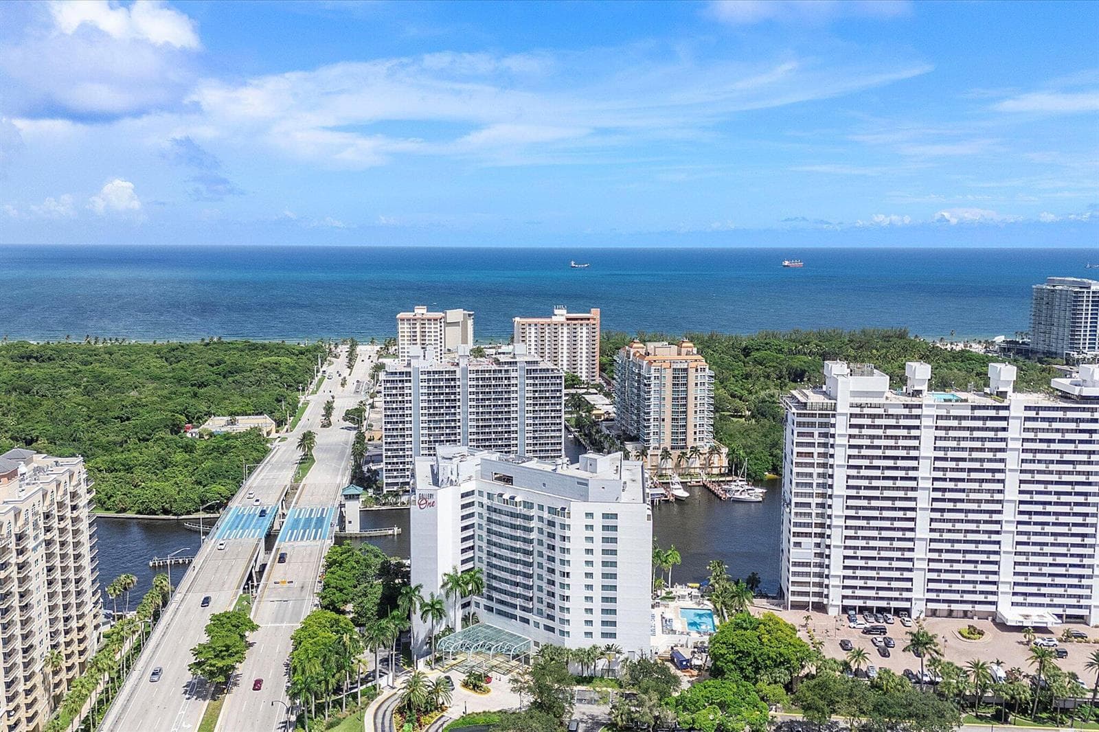51-2670 E Sunrise Blvd #409 drone_051