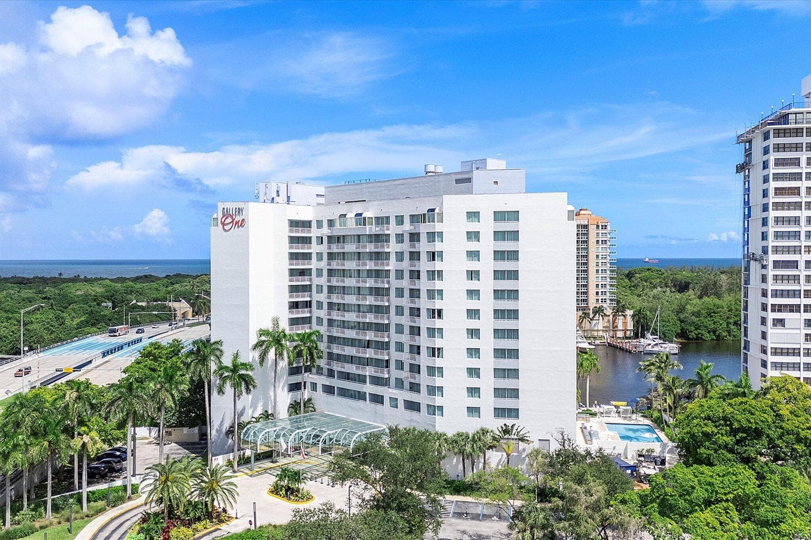 53-2670 E Sunrise Blvd #409 drone_053