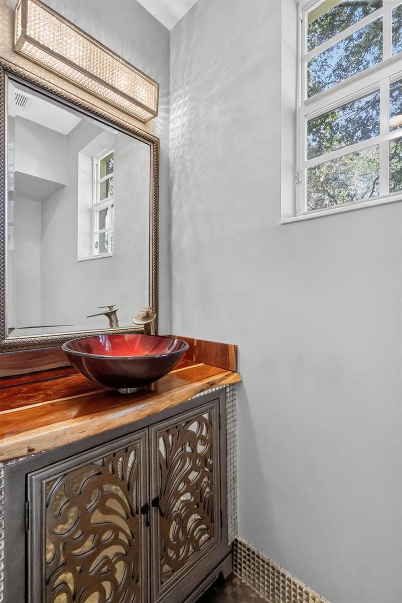 Fashionable Half Bath