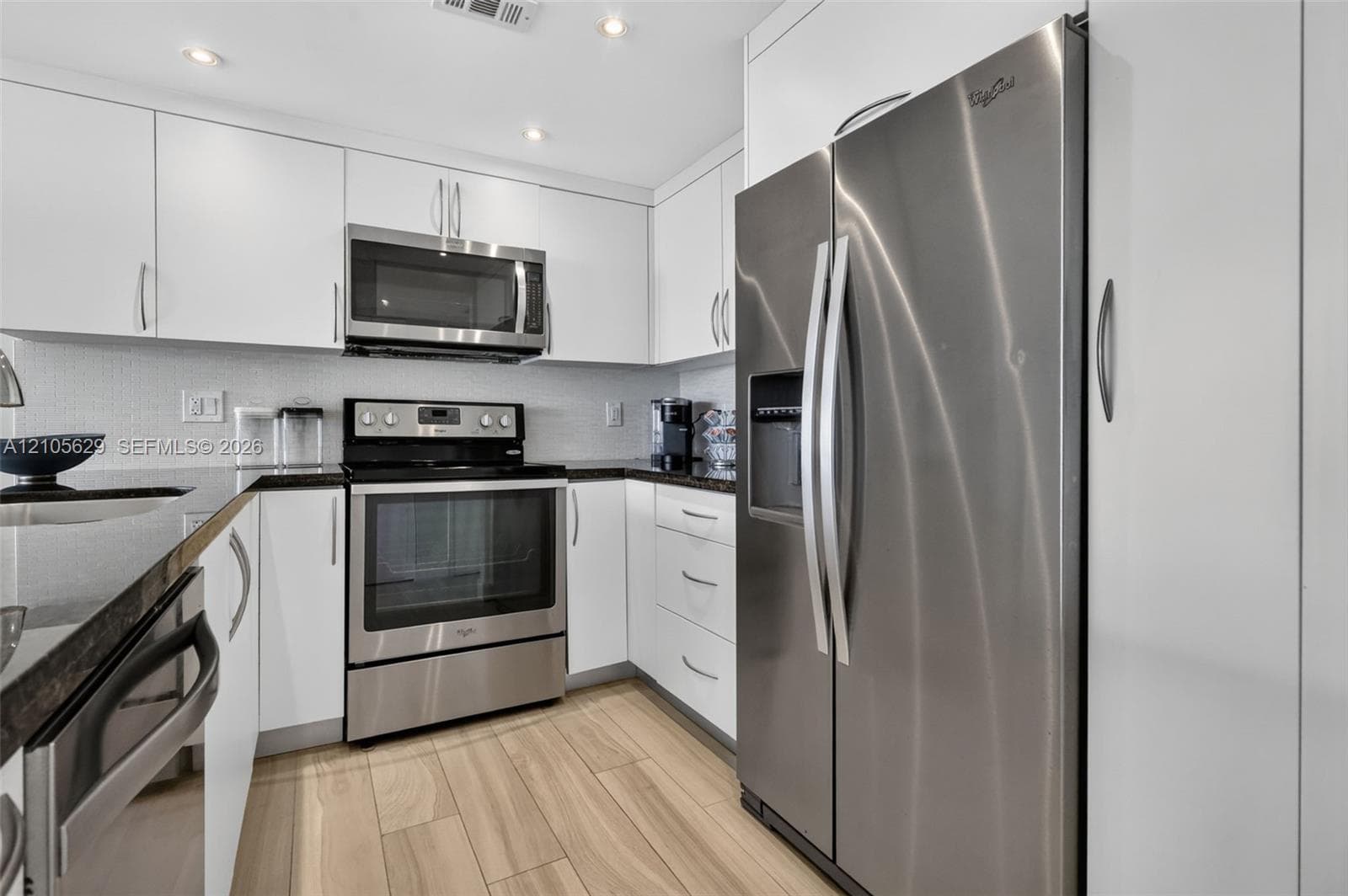 ARLEN HOUSE EAST · #710 in Sunny Isles Beach - Photo 6
