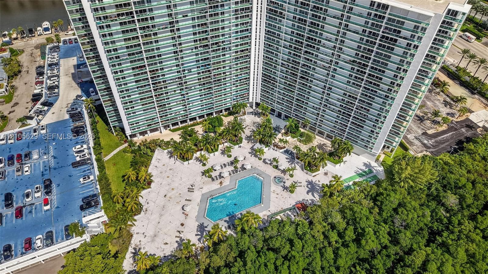 ARLEN HOUSE EAST · #710 in Sunny Isles Beach - Photo 3