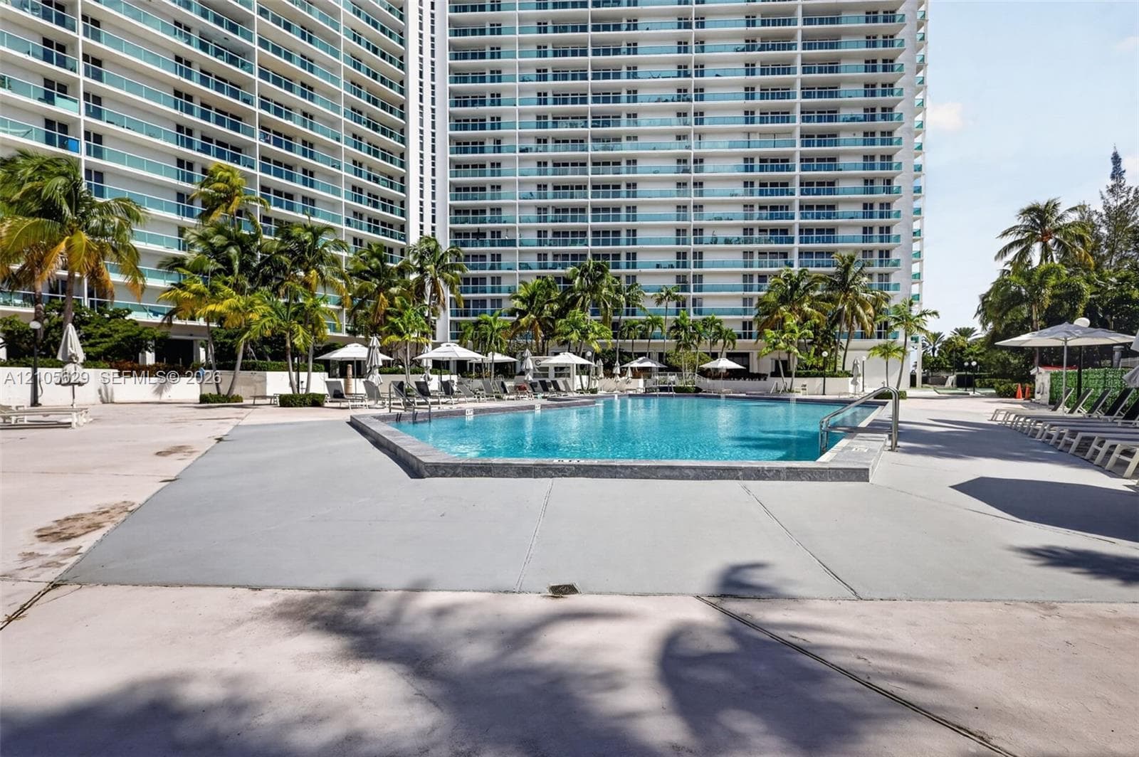 ARLEN HOUSE EAST · #710 in Sunny Isles Beach - Photo 31