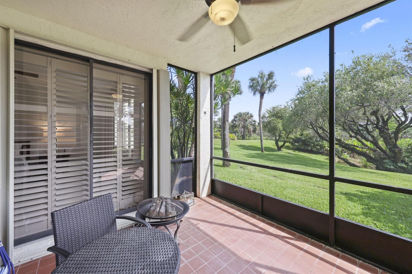 403 Sea Oats Drive - 18.jpg-SMALL