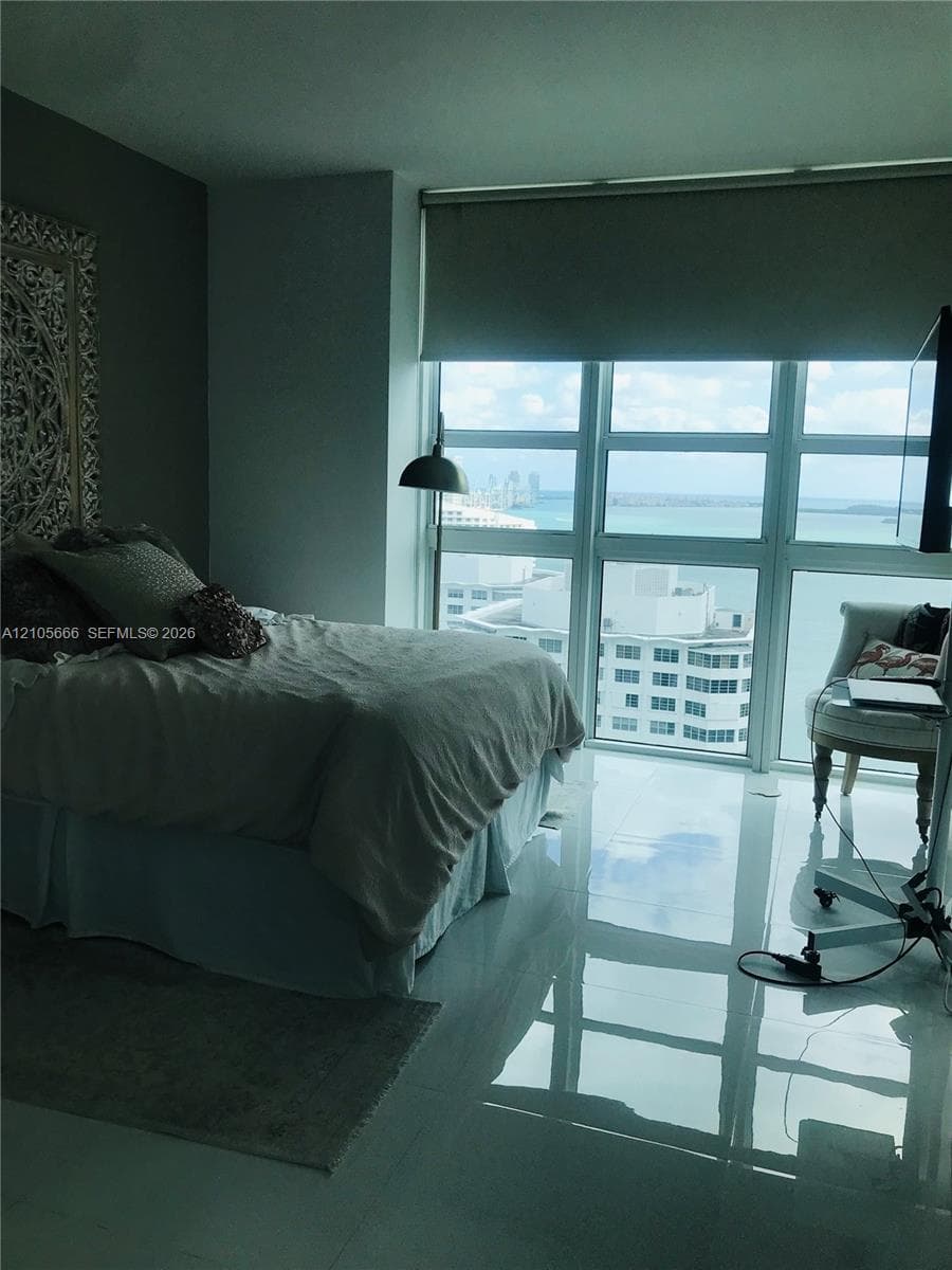 The Plaza on Brickell West · #2410 in Miami - Photo 4