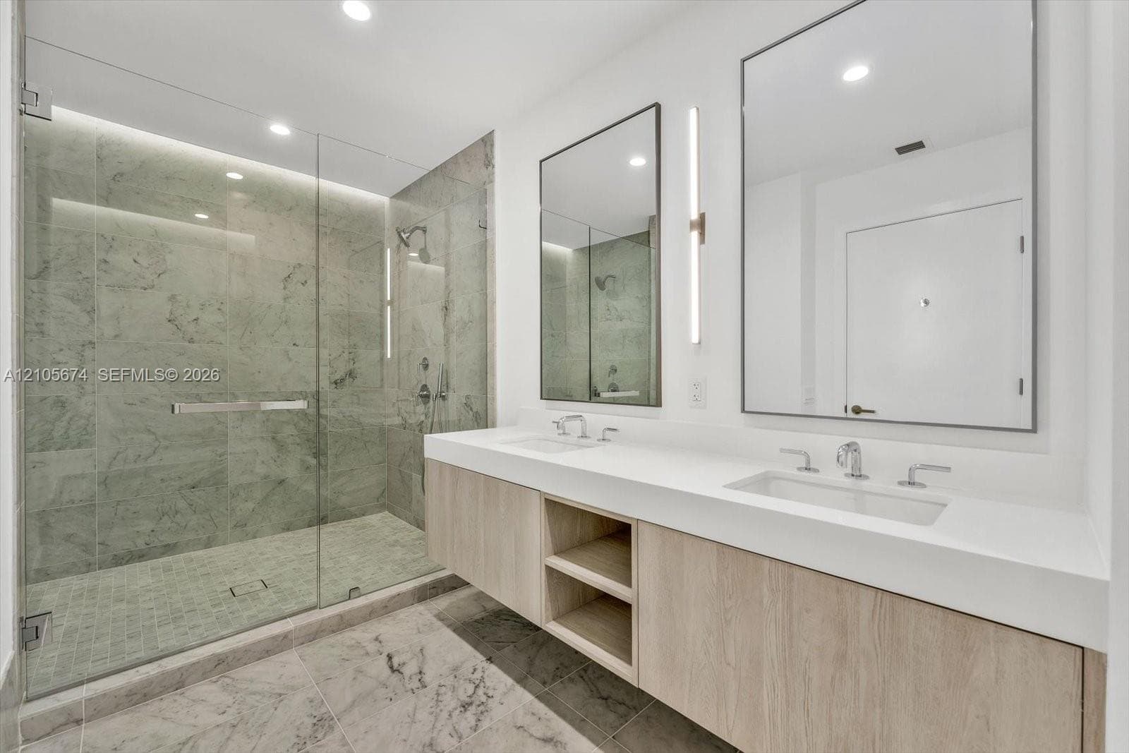 La Baia South · #710 in Bay Harbor Islands - Photo 16