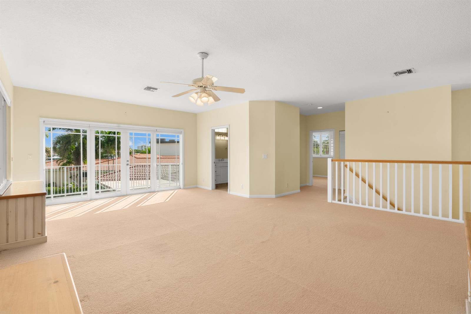 Living Area 2