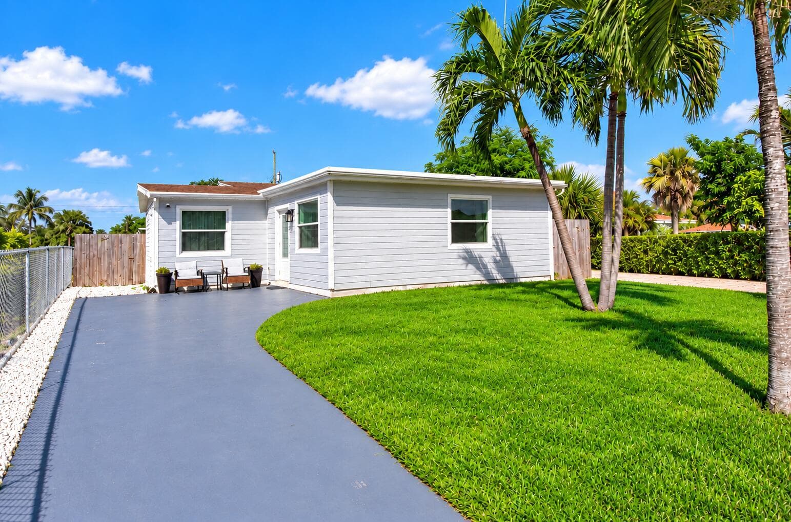 238 SW 10th Ave