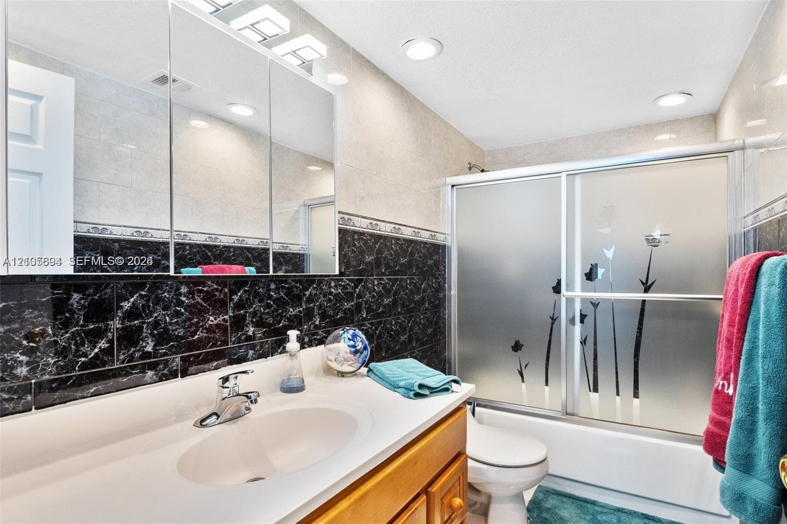 THE CARRIAGE HOUSE CONDO · #807 in Miami Beach - Photo 21