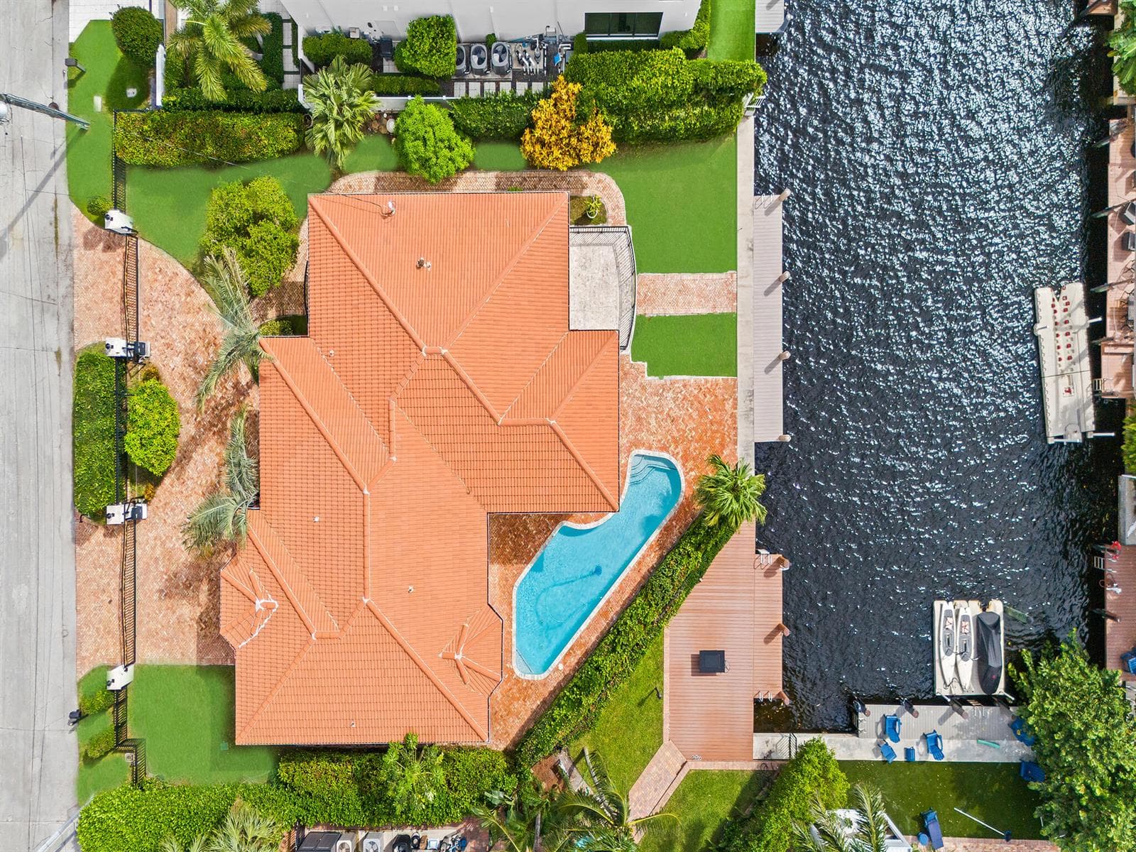 DJI_20261009114041_0855_D