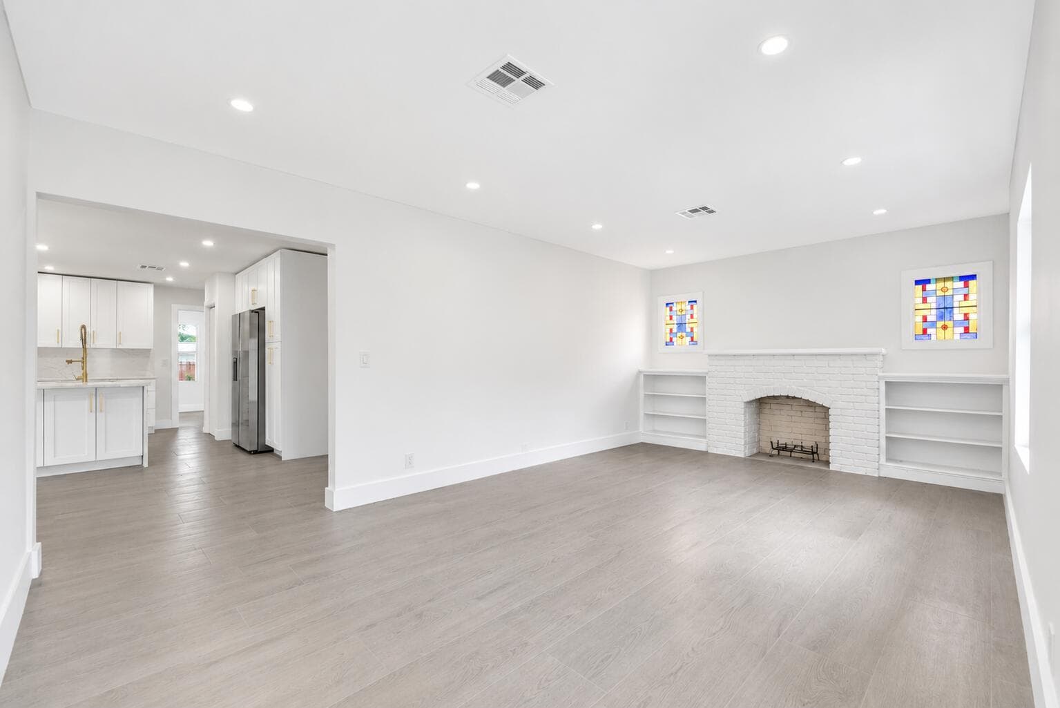 Bright Minimalist Living Room with White