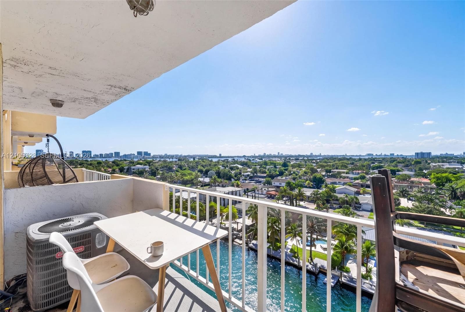 VECINO DEL MAR CONDO · #1006 in North Miami - Photo 1