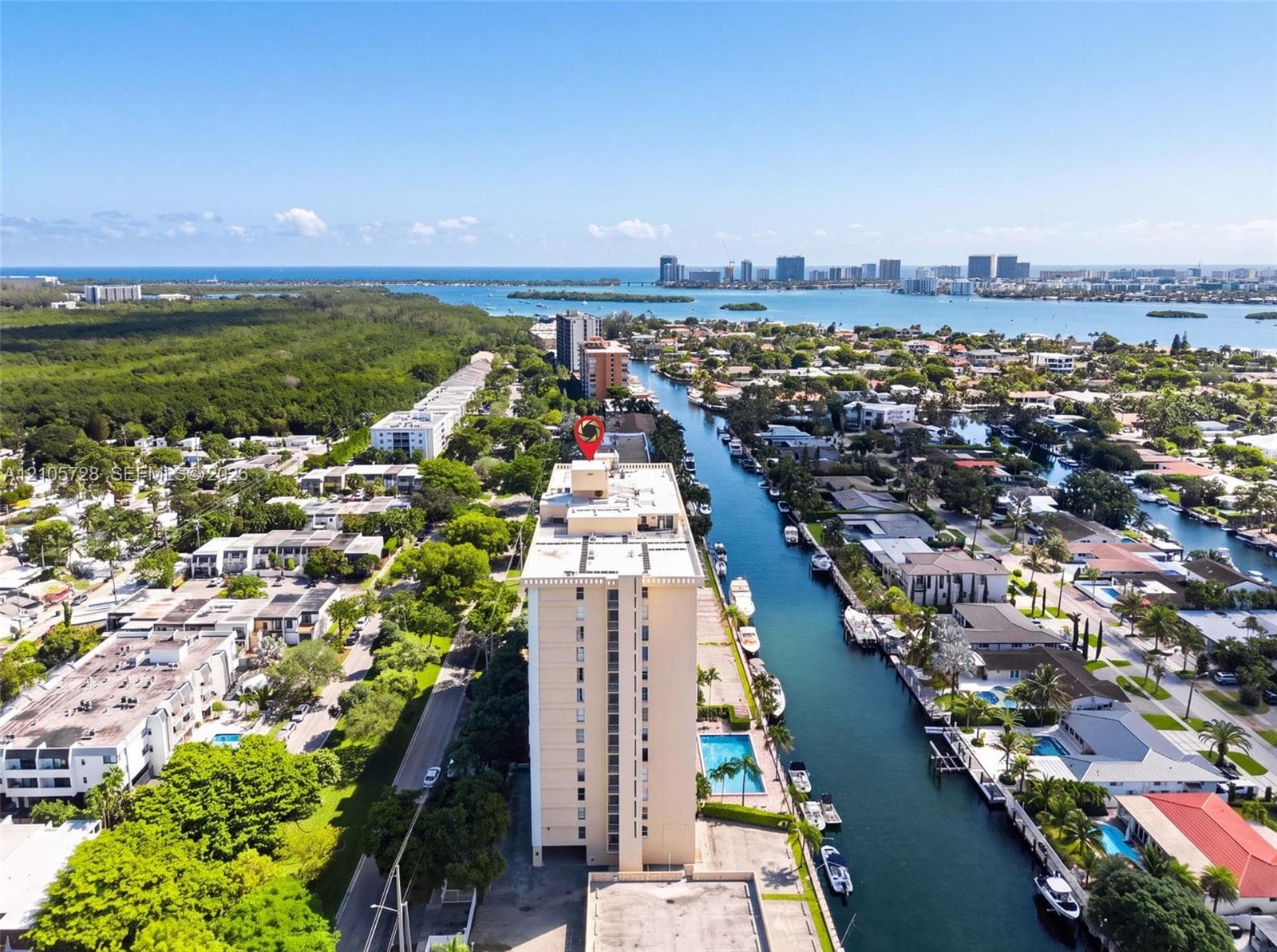 VECINO DEL MAR CONDO · #1006 in North Miami - Photo 11