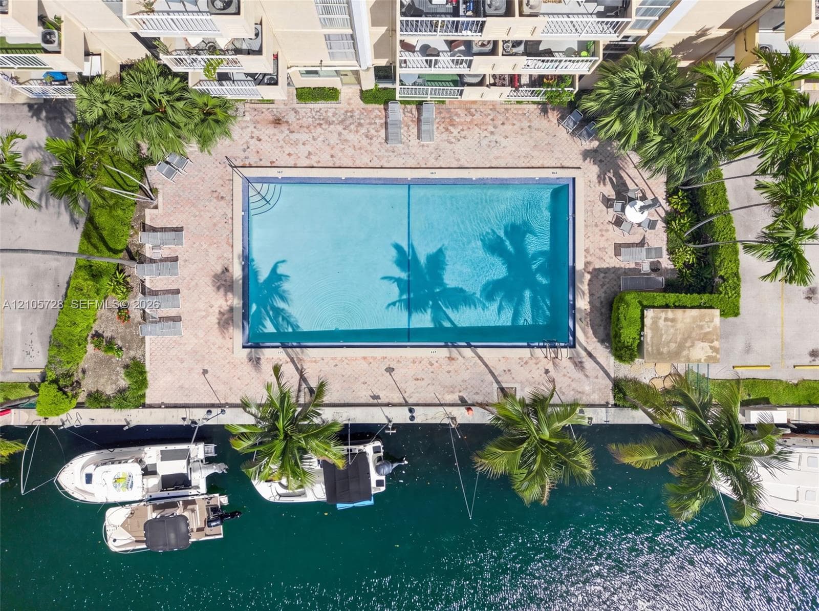 VECINO DEL MAR CONDO · #1006 in North Miami - Photo 8