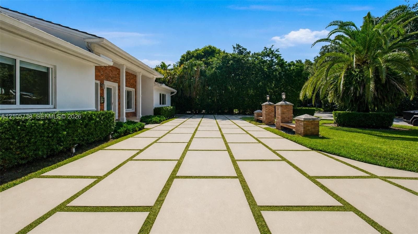 530 Sabal Palm Rd photo 6