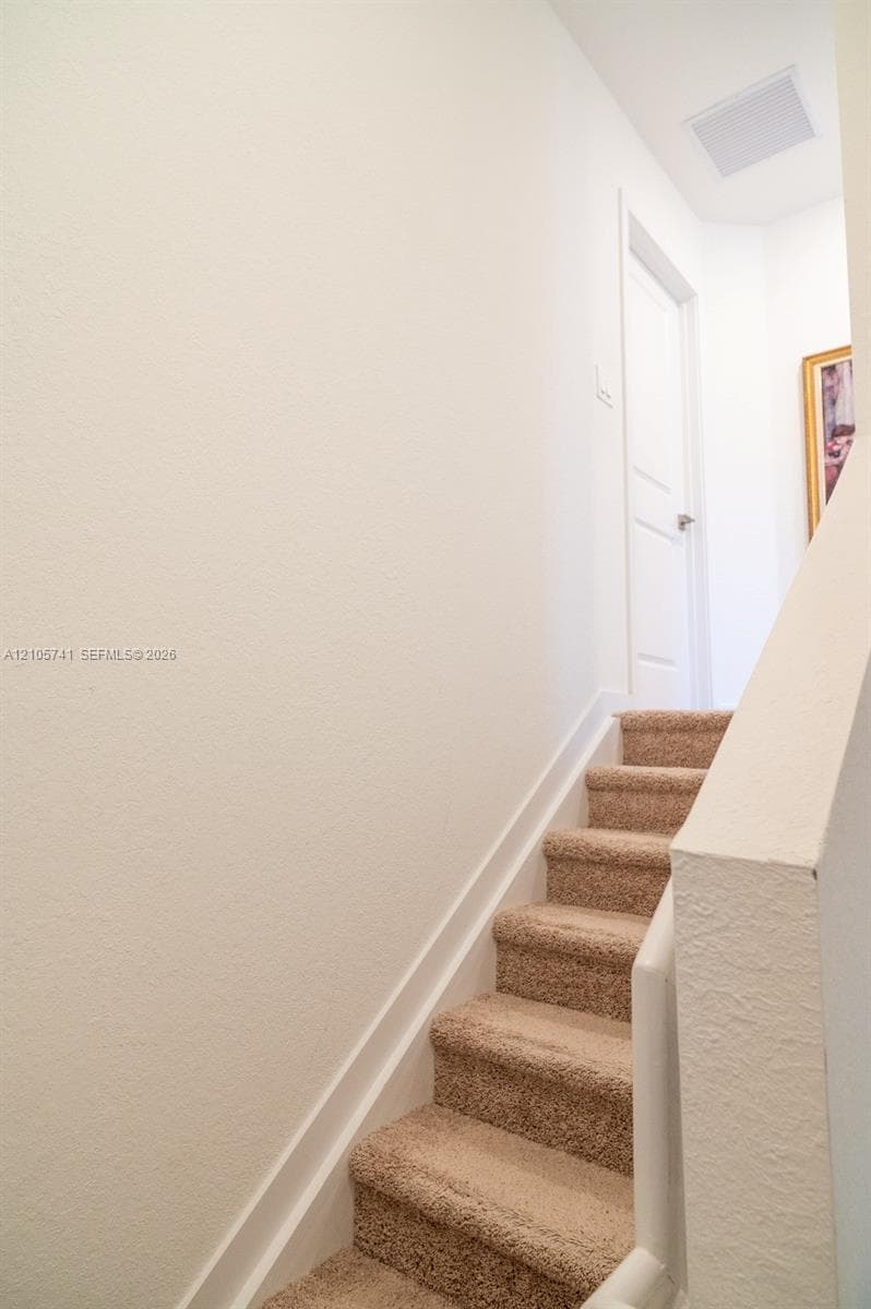 1026 SE 23rd Ave #0 photo 14