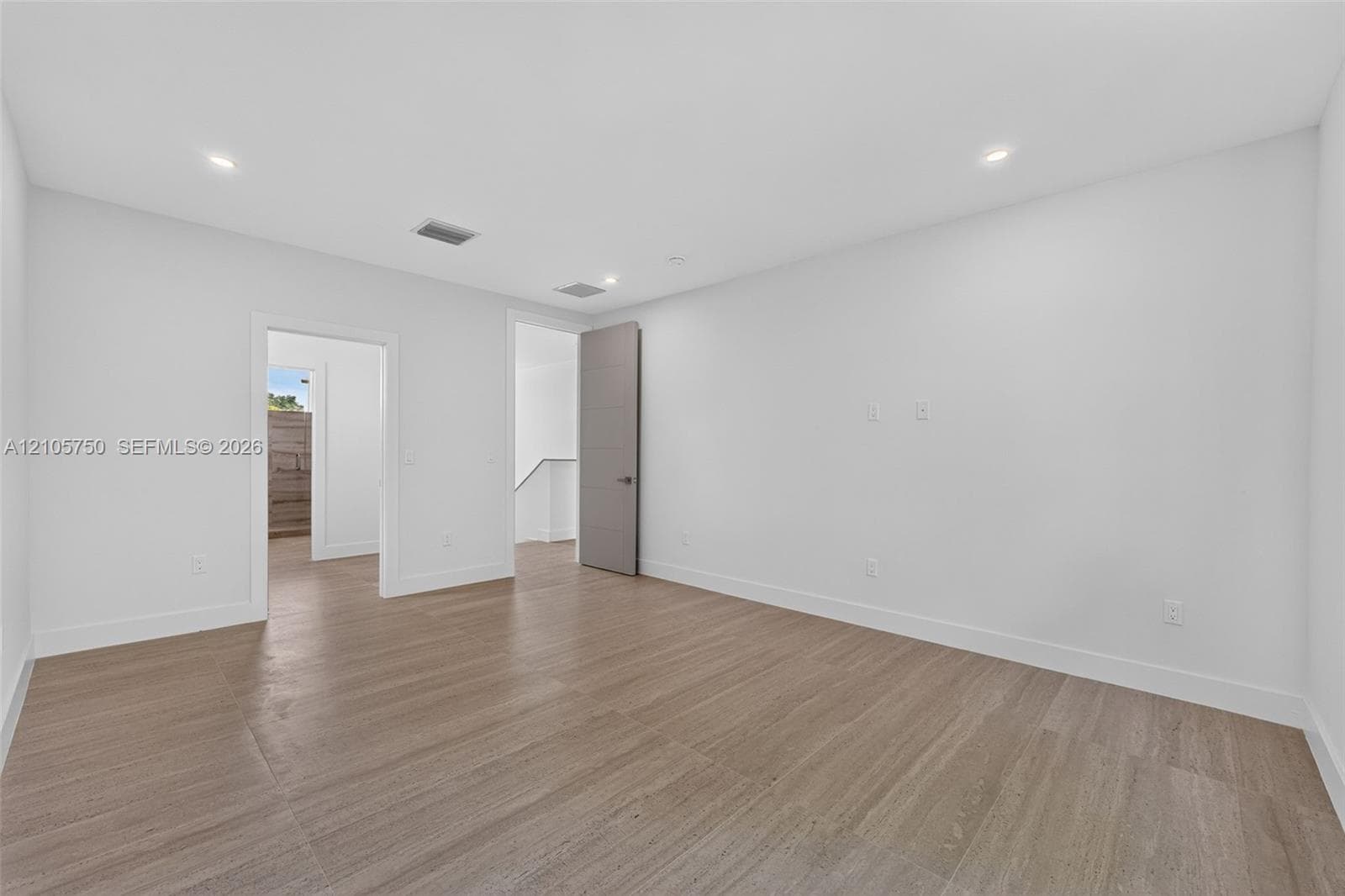 2240 SW 13th St #2240 photo 24