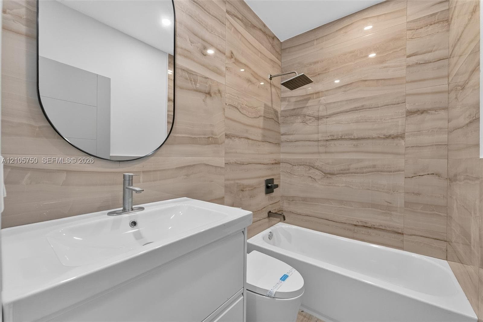 2240 SW 13th St #2240 photo 21
