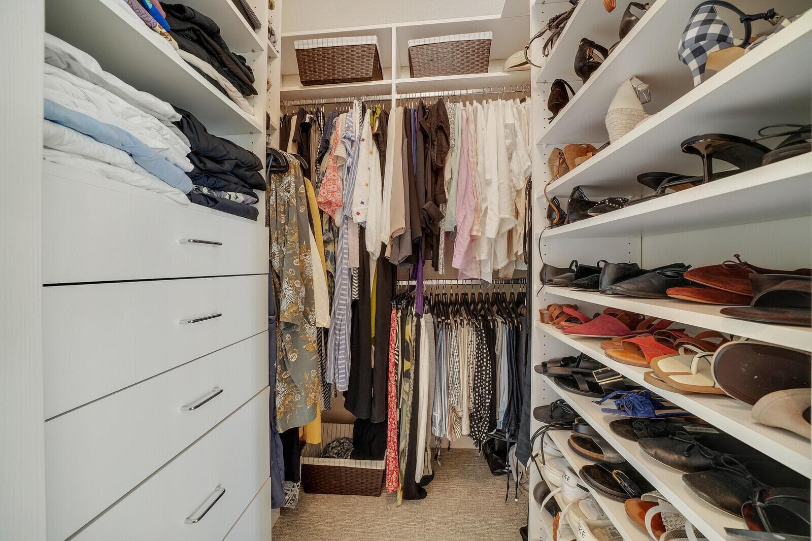 Closet 1