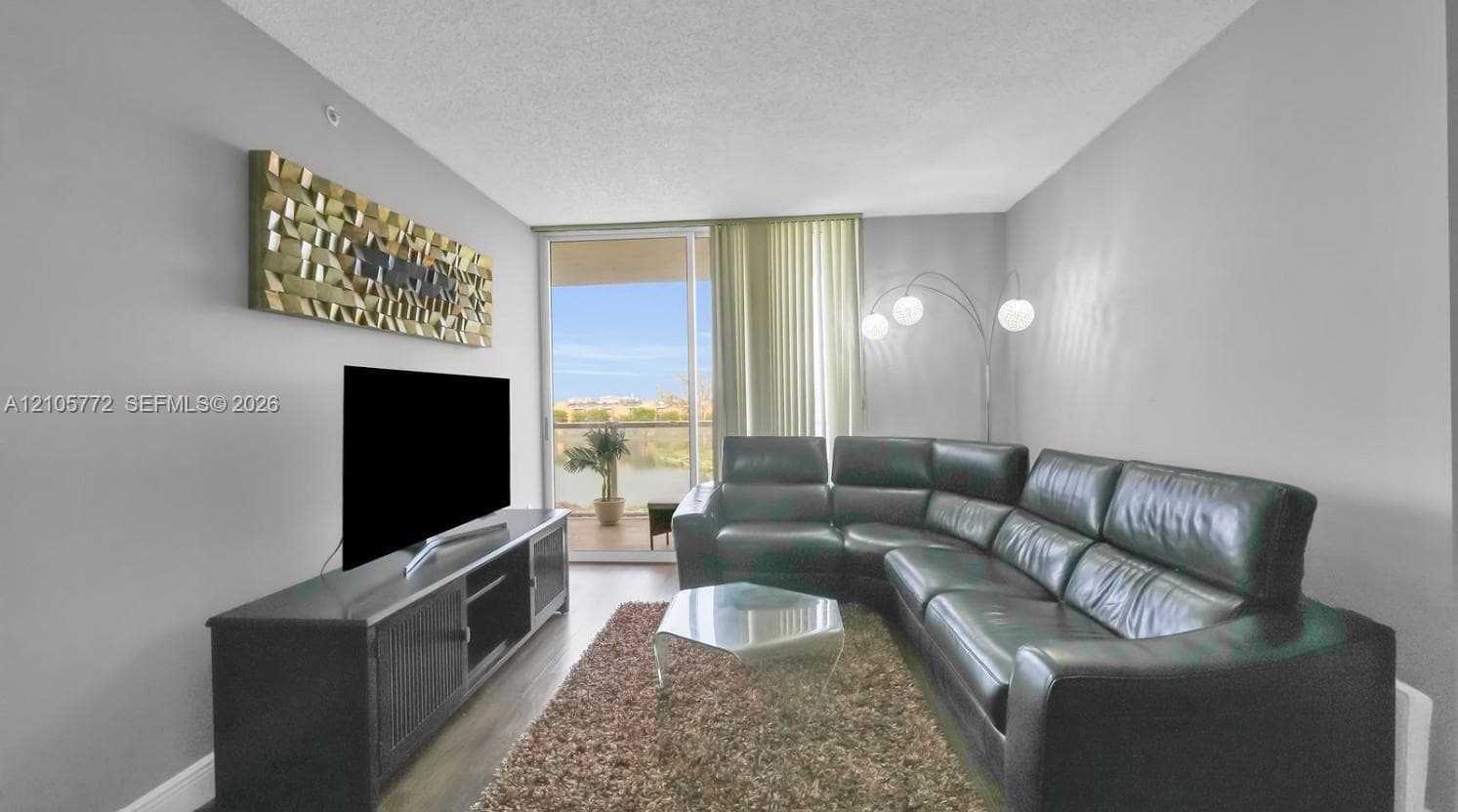 BLUE LAGOON CONDO · #503 in Miami - Photo 9